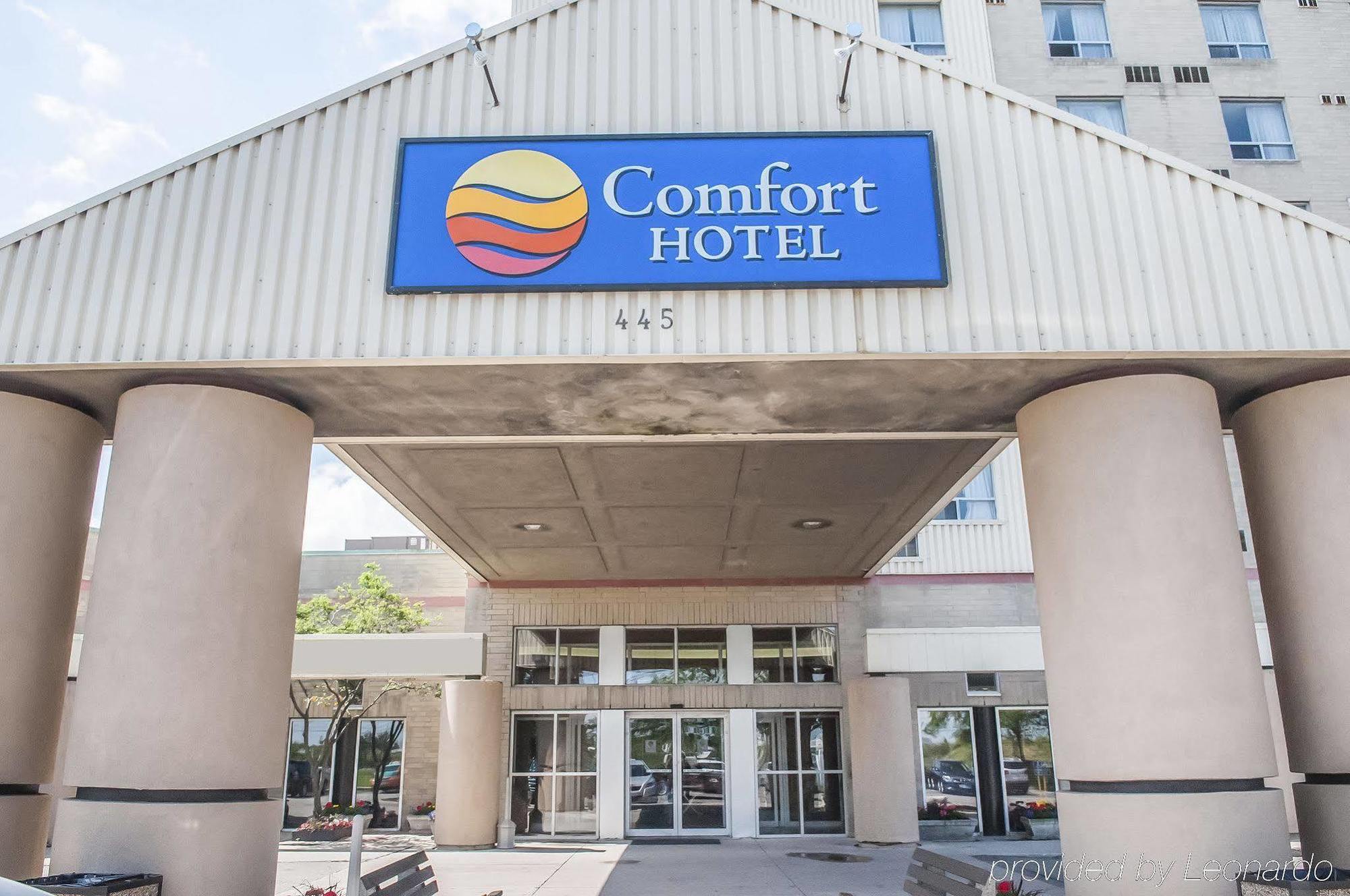 Comfort Hotel Airport North Toronto Exterior foto